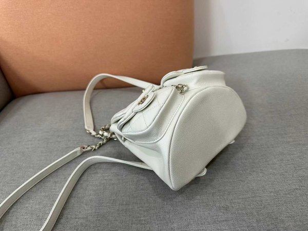 CHANEL 24A Duma Backpack – Fairy White (17.5×16.5×10cm)