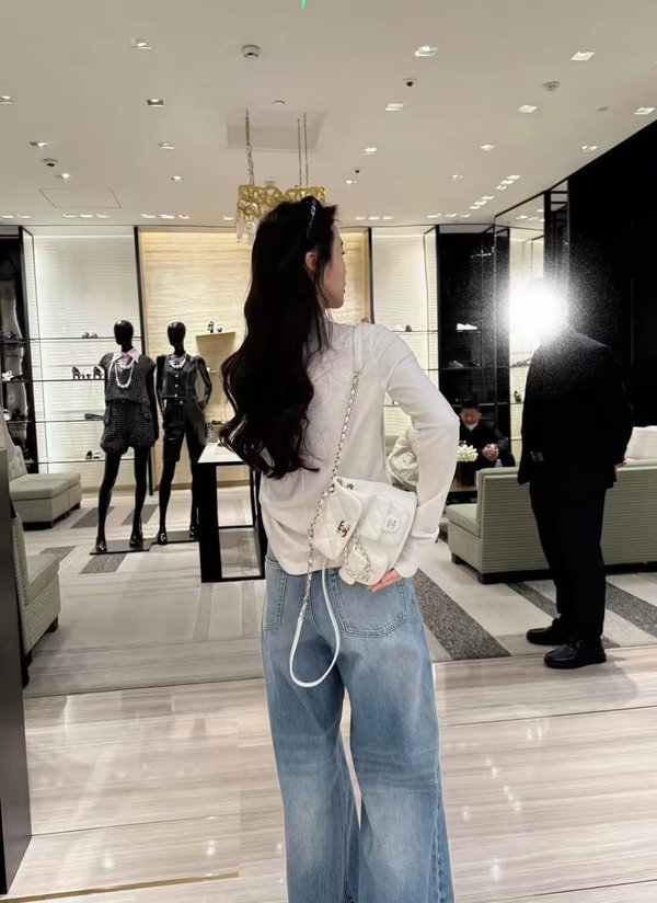 CHANEL 24A Duma Backpack – Fairy White (20.5×20×11.5cm)