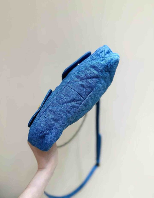 Chanel 25P Denim Messenger Bag 24cm