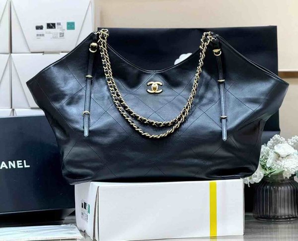 Chanel 25S Maxi Tote G-Dragon Soft Calfskin 59cm