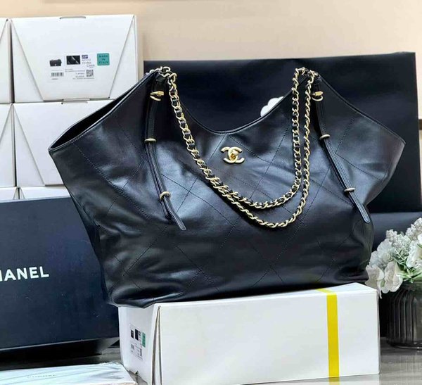 Chanel 25S Maxi Tote G-Dragon Soft Calfskin 59cm