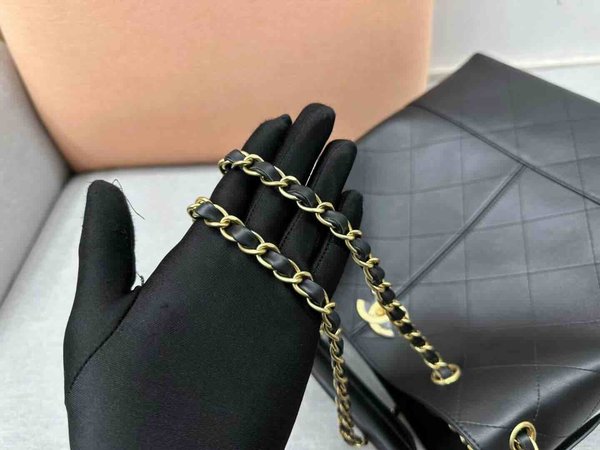 Chanel 25A Vertical Shopping Tote Calfskin Chain GHW 33cm