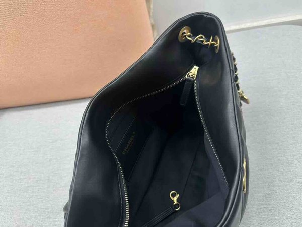 Chanel Shopping Tote Lambskin Chain GHW 38cm