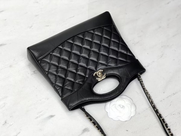 CHANEL 23A Mini 31 Bag – Black