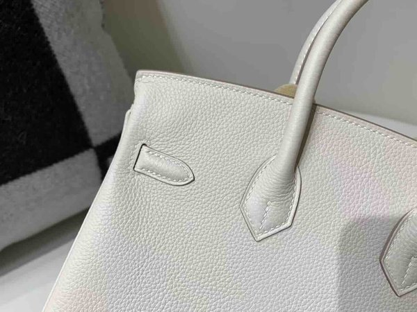 Hermès Birkin 25 Togo Craie x Gold Hardware