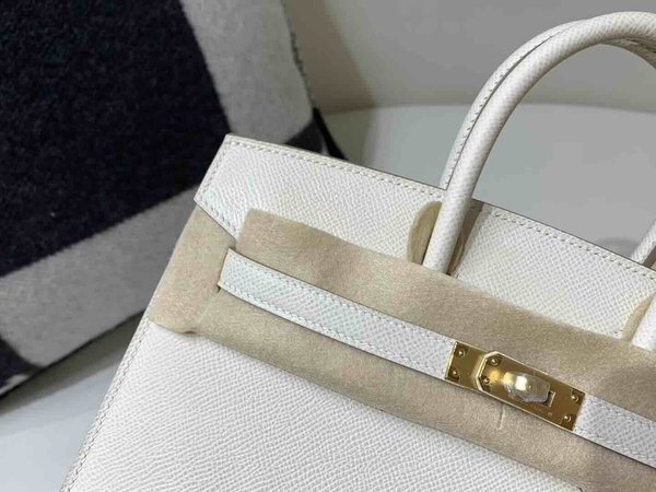 Hermès Birkin 25 Epsom Sellier Craie x Gold Hardware