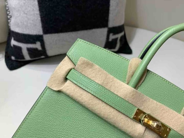 Hermès Birkin 25 Epsom 3I Avocado Green x Gold Hardware