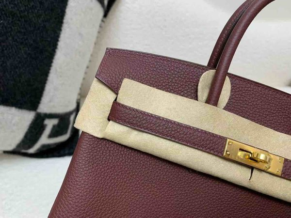 Hermès Birkin 25 Rouge H Togo x Gold Hardware