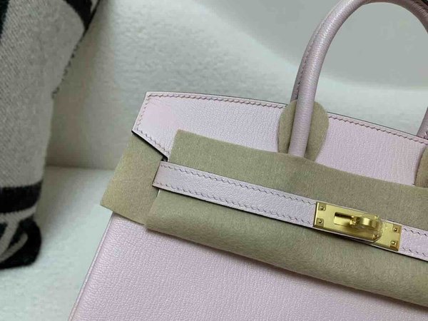 Hermès Birkin 25 Chevre Mauve Pale x Gold Hardware