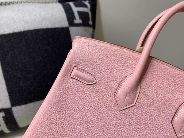 Hermès Birkin 25 Togo Rose Sakura x Gold Hardware