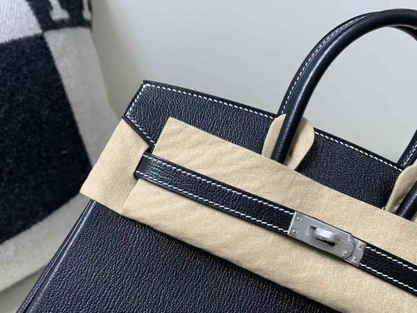 Hermès Birkin 25cm Chèvre Noir & Pearl Grey x Matte x Palladium Hardware