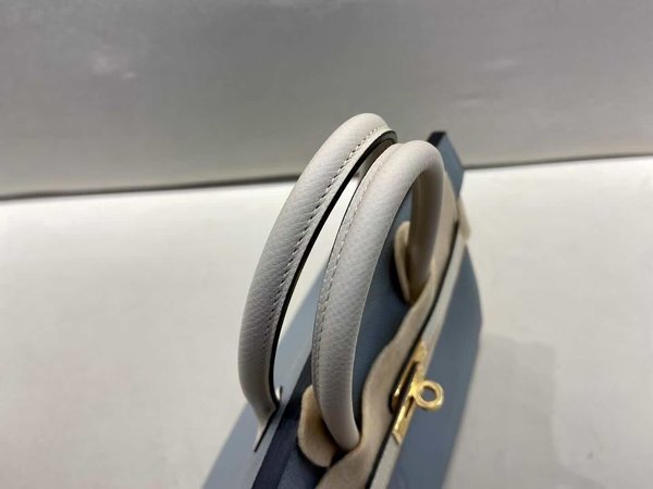 Hermès Birkin 25 Epsom Bleu de Prusse & White x Gold Hardware