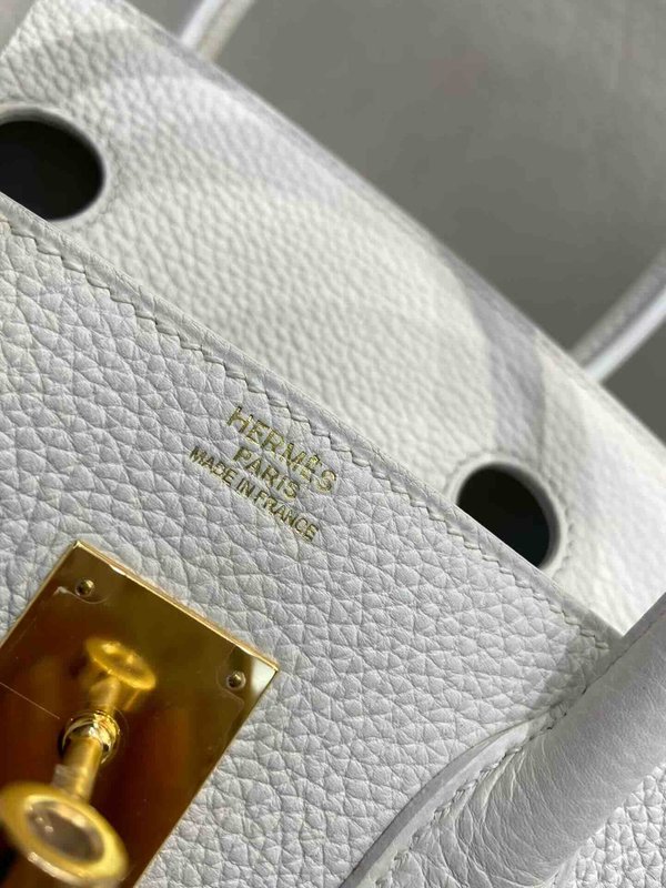 Hermès Birkin30 Togo White x Gold Hardware
