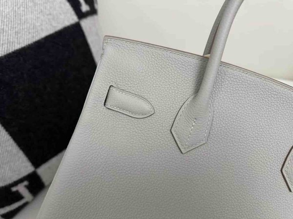 Hermès Birkin30 Togo Gris Perle x Gold Hardware