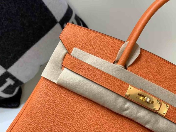 Hermès Birkin 30cm Togo Orange x Gold Hardware