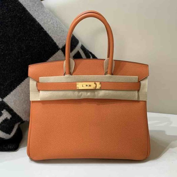 Hermès Birkin 30cm Togo Orange x Gold Hardware