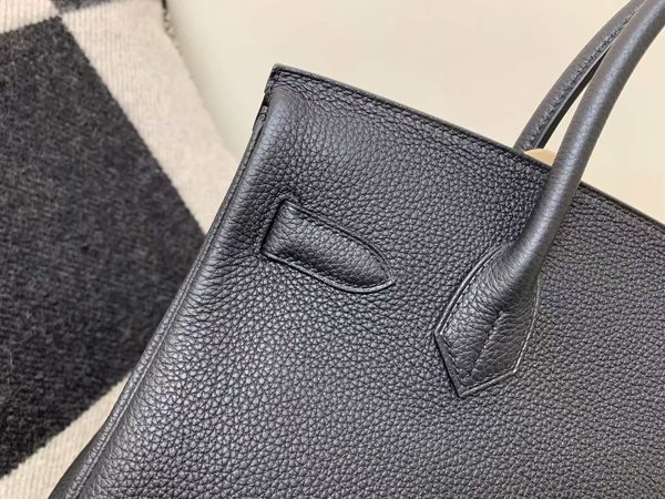 Hermès Birkin 30 Togo Noir x Gold Hardware