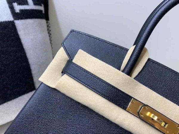 Hermès Birkin30 Epsom Noir x Gold Hardware