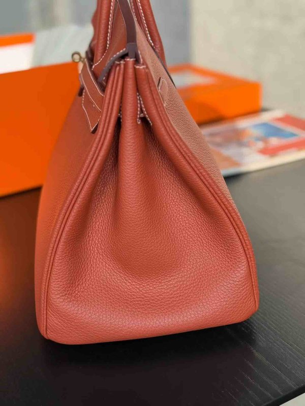 Hermès Birkin 40 Togo Sienne x Gold Hardware