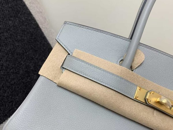 Hermès Shoulder Birkin 29 Retourne Gris Pale Evercolor x Gold Hardware