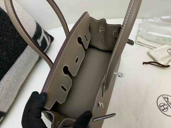 Hermès Birkin Shoulder 29 Evercolor Etoupe x Palladium Hardware