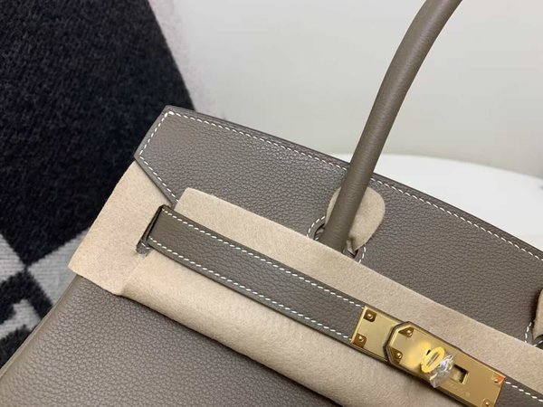 Hermès Shoulder Birkin 29 Evercolor Etoupe x Gold Hardware