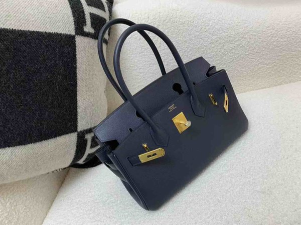 Hermès Birkin Shoulder 29 Evercolor Bleu Nuit x Gold Hardware