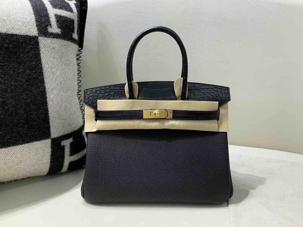 Hermès Birkin 30 Touch Noir Togo & Alligator x Gold Hardware