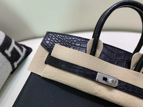 Hermès Birkin 25 Touch Noir Togo and Matte Alligator x  Palladium Hardware