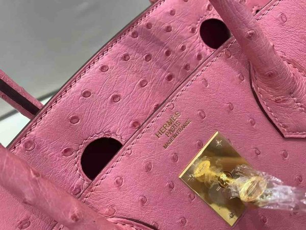 Hermès Birkin 30 Ostrich Rose Bubblegum x Gold Hardware