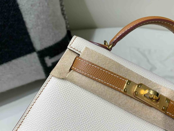 Hermès Mini Kelly II Epsom Craie (Interior Gold) x Palladium Hardware