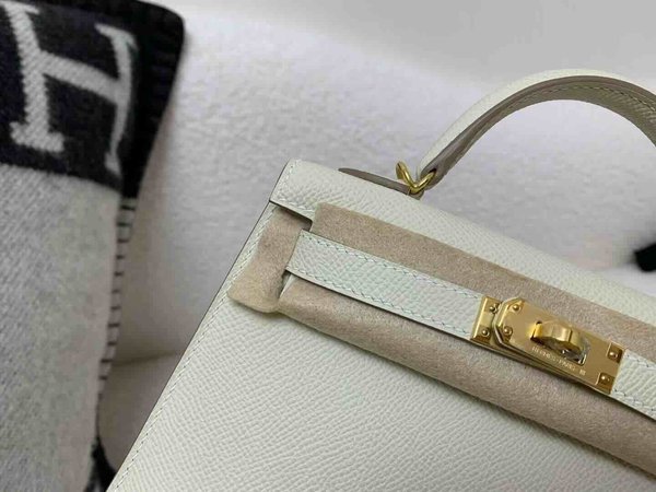 Hermès Mini Kelly II Epsom Craie x Gold Hardware