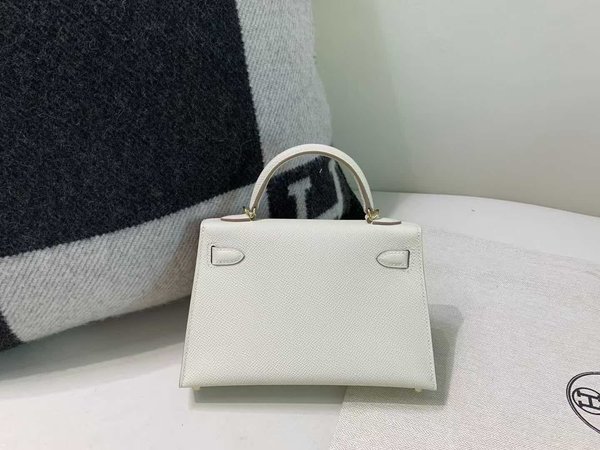 Hermès Mini Kelly II  Epsom Craie x Gold Hardware