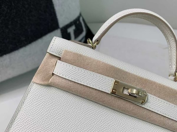 Hermès Mini Kelly II  Epsom Craie x Gold Hardware