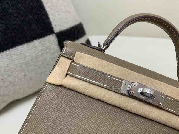 Hermès Mini Kelly II Epsom Etoupe x Palladium Hardware