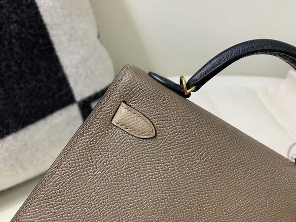 Hermès Mini Kelly II Epsom Etoupe x Gold Hardware
