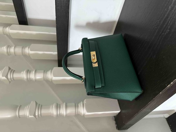 Hermès Mini Kelly II Epsom Malachite x Gold Hardware
