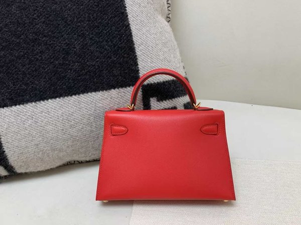 Hermès Mini Kelly II Swift Rouge Vif x Gold Hardware