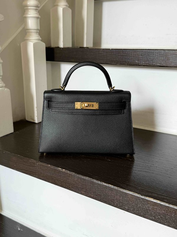 Hermès Mini Kelly II  Epsom Noir x Gold Hardware