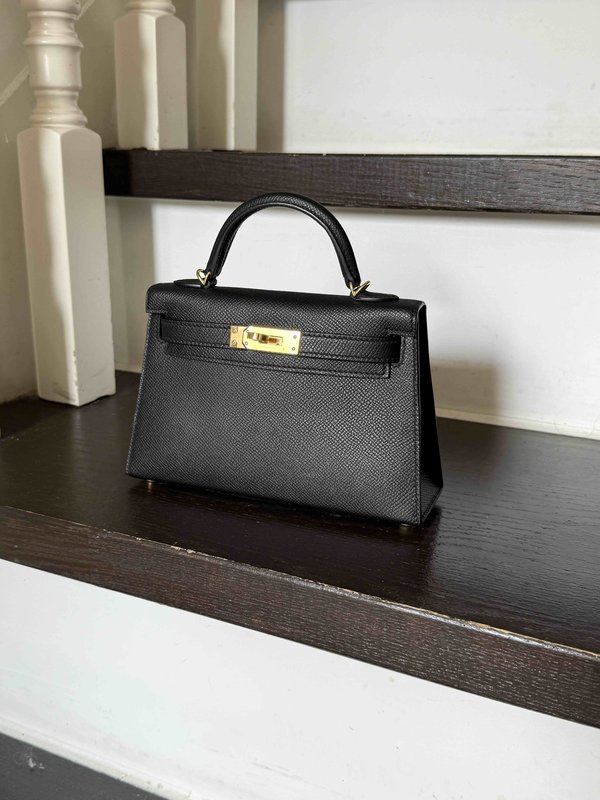 Hermès Mini Kelly II  Epsom Noir x Gold Hardware