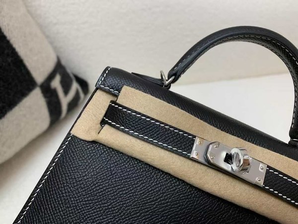 Hermès Mini Kelly II Epsom Noir x White Stitching x Palladium Hardware