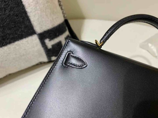 Hermès Mini Kelly II Box Noir x Gold Hardware