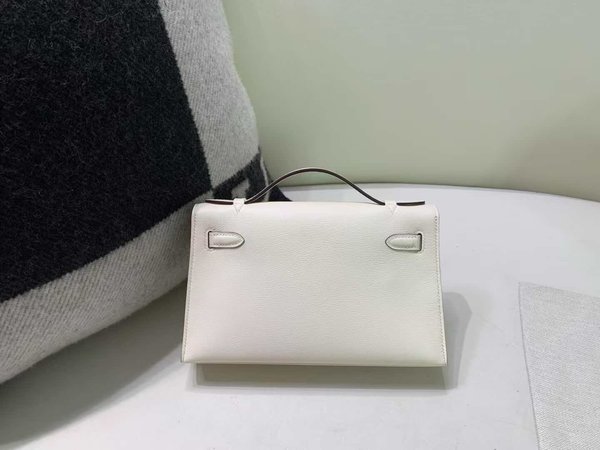 Hermès Kelly Pochette Swift Nata x Palladium Hardware