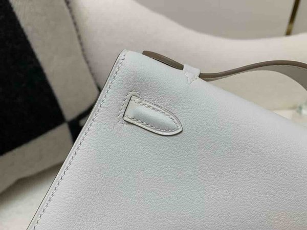 Hermès Mini Kelly I Swift Gris Lait x Palladium Hardware