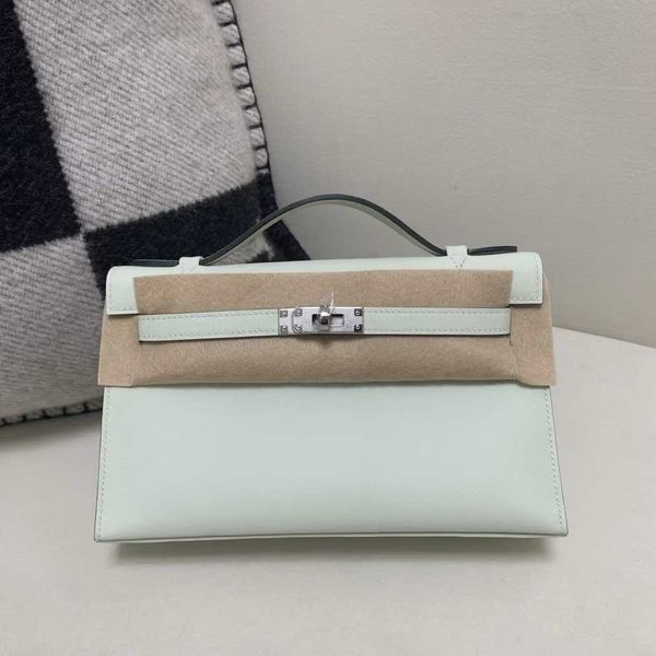 Hermès Kelly Pochette Swift Vert Fizz x Palladium Hardware