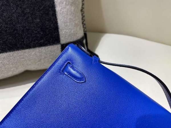 Hermès Kelly Pochette Swift Bleu Electric x Palladium Hardware