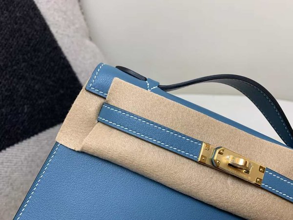 Hermès Kelly Pochette Swift Bleu de Prusse x Gold Hardware