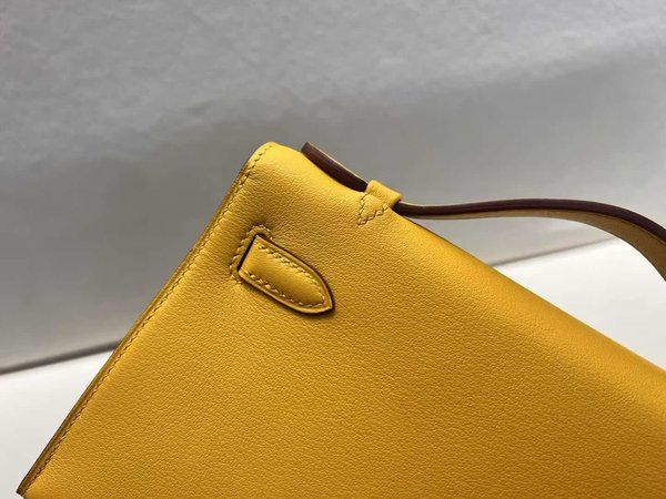 Hermès Kelly Pochette Swift Jaune de Naples x Palladium Hardware