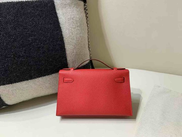 Kelly Pochette Epsom Rouge Casaque x Gold Hardware