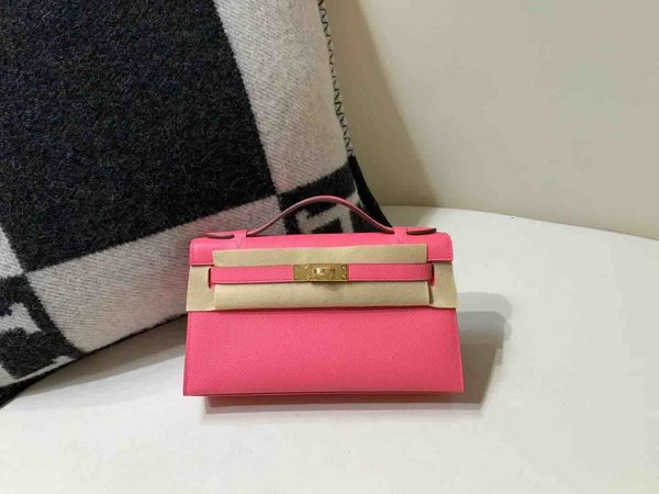 Hermès Mini Kelly I Epsom Rose Lipstick (8W) x Gold Hardware